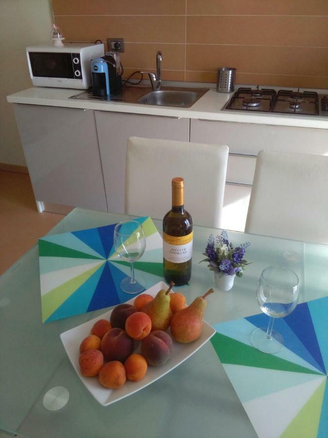 Vento Di Greco Apartment San Bartolomeo Al Mare Exterior foto